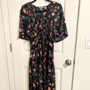 Chelsea28 Silky Flutter Sleeve Midi Dress